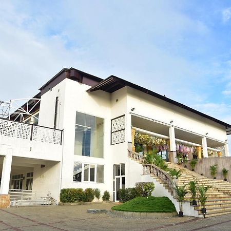 Vistar Suites Jigani Exterior foto