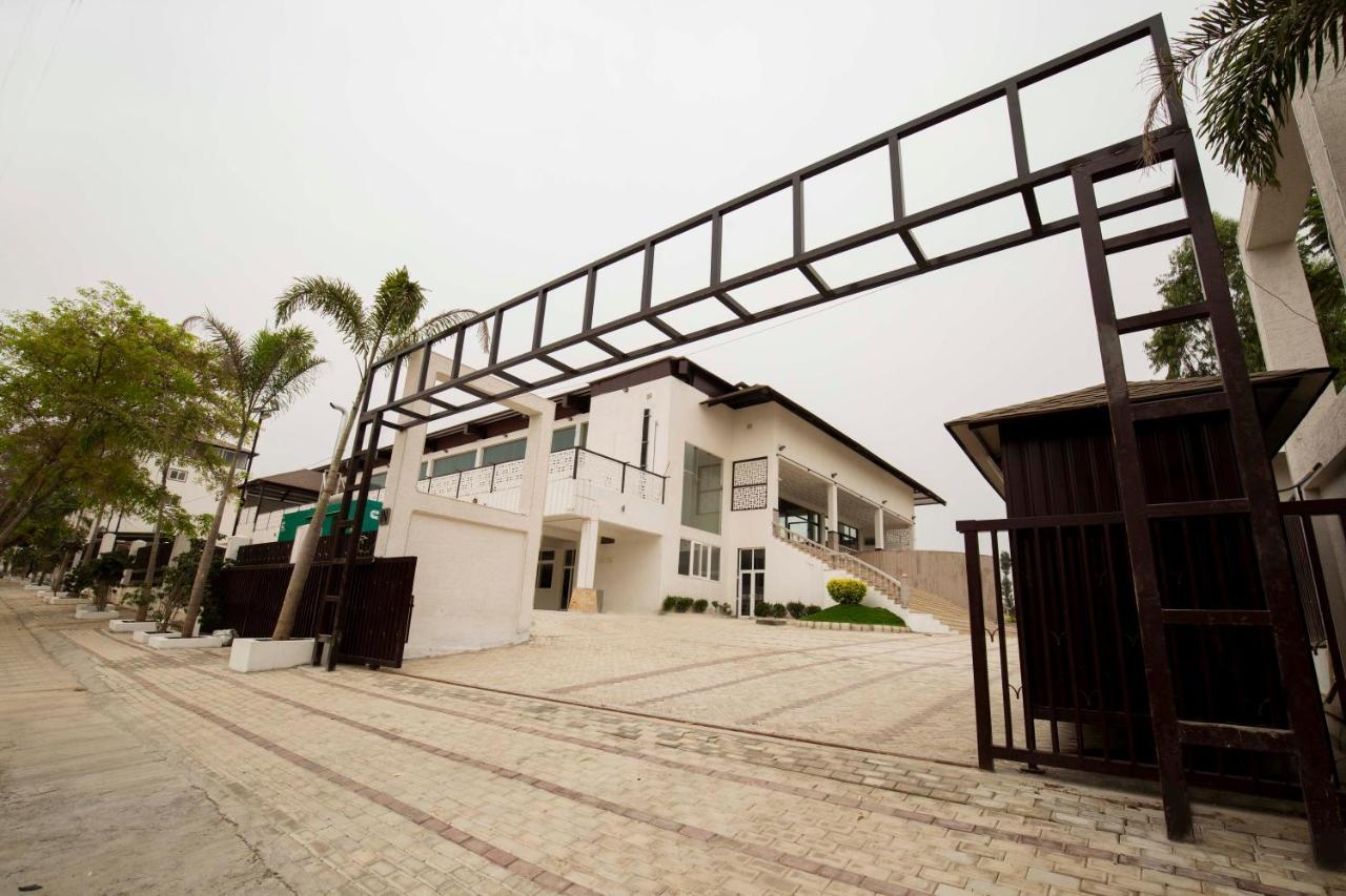 Vistar Suites Jigani Exterior foto