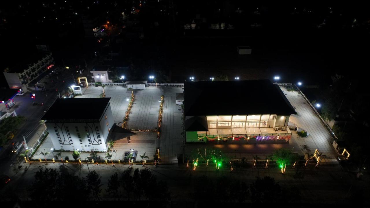 Vistar Suites Jigani Exterior foto